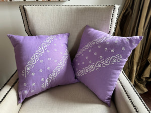 Vibyka Lavender Pillows & Cream Throw