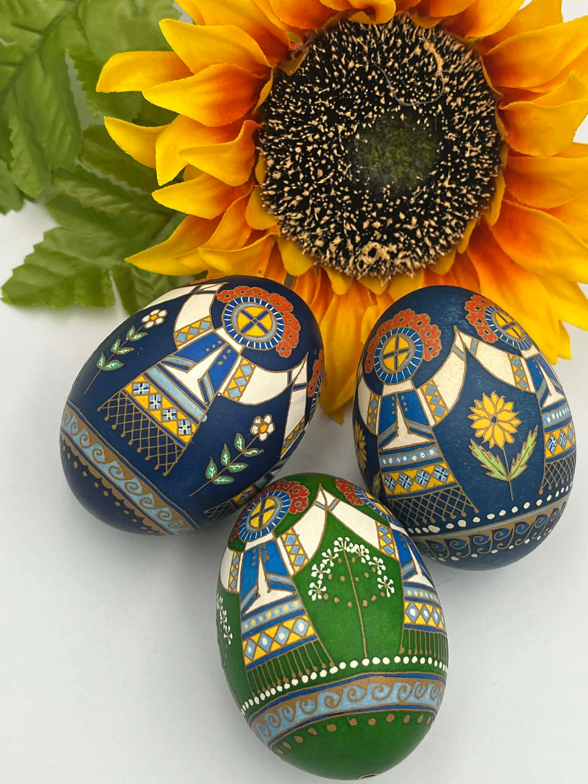 #10. Motanka Pysanka - Maria Zdaniw - Wednesday July 22nd - 10:00am-12:00pm
