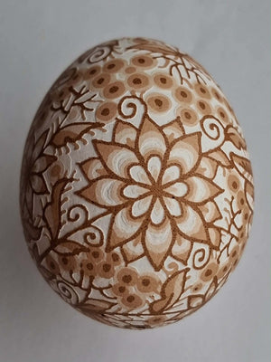 #24. Pysanka “Volume Flowers and Berries” - Tetiana Konoval - Thursday July 23th - 1:00pm-3:00pm