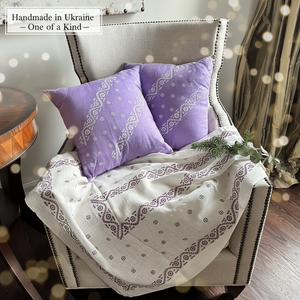 Vibyka Lavender Pillows & Cream Throw