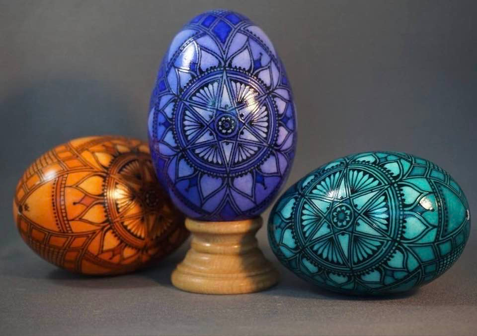 #27. Monochromatic Magic: Creating Harmonious Pysanky with Mark E. Malachowski - Thursday July 23rd 3:30pm - 5:30pm