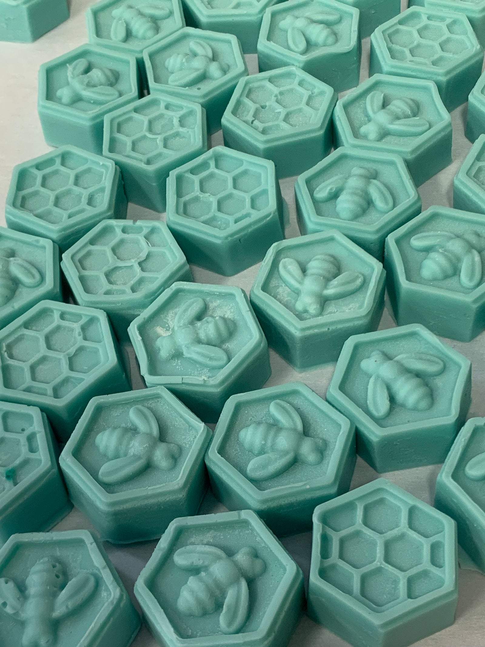 Teal Baby Bee-Puck - 3 pack