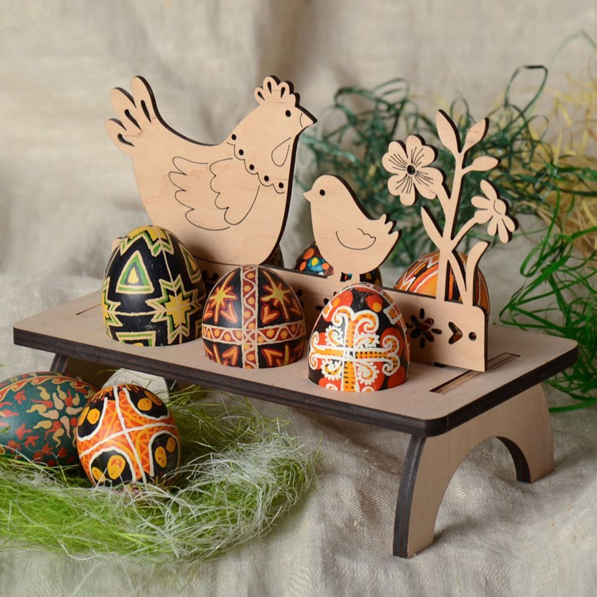 Egg Stand- 6-Egg "Chicken & Chick" Pysanky Stand